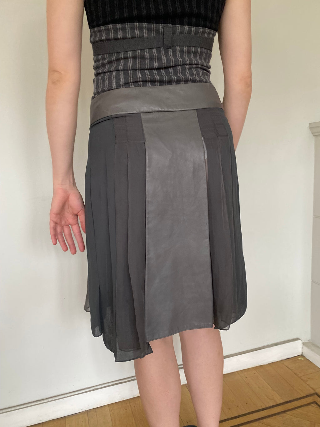 Guy Laroche leather and silk skirt
