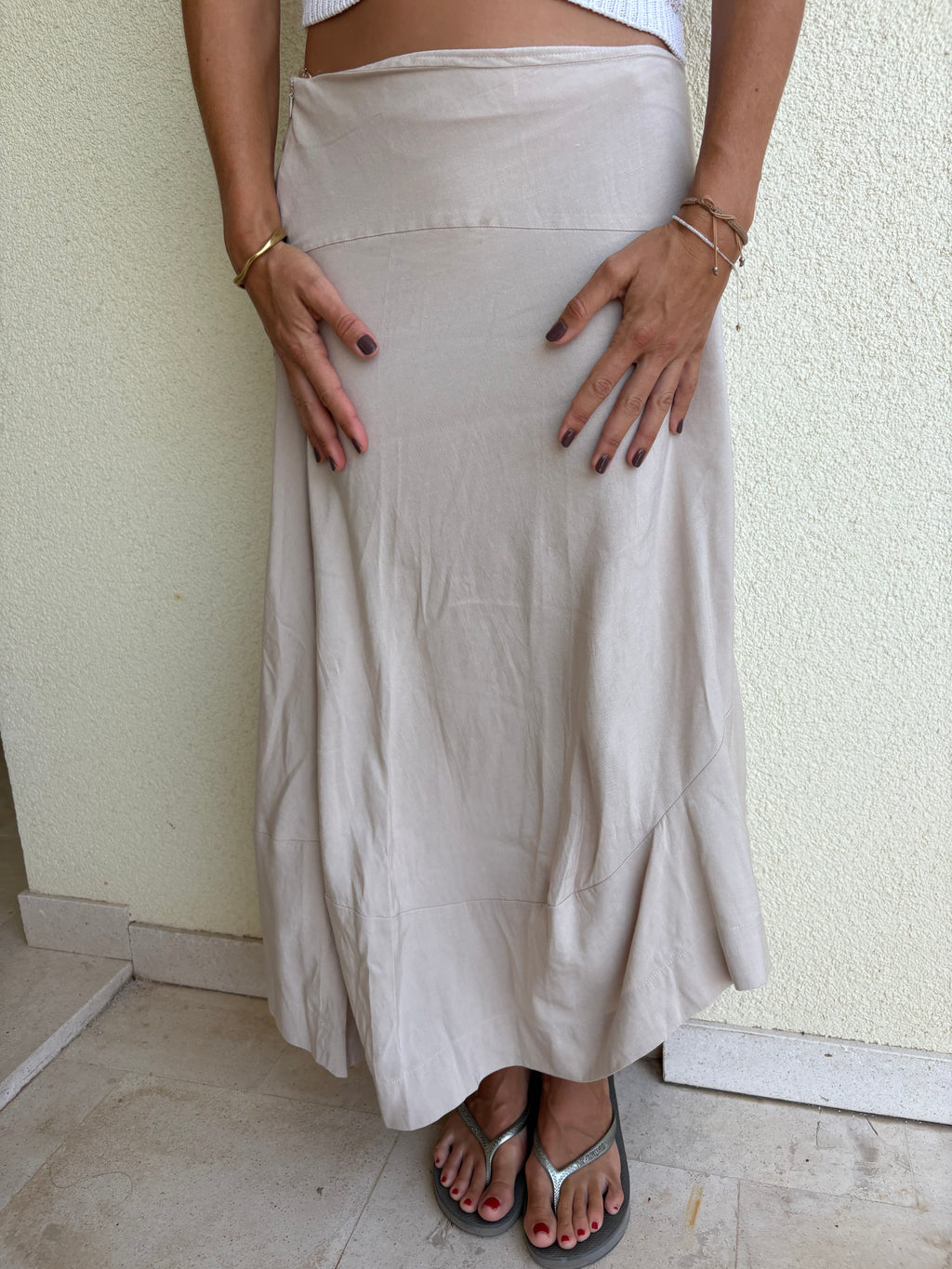 Linen blend long assymetric skirt