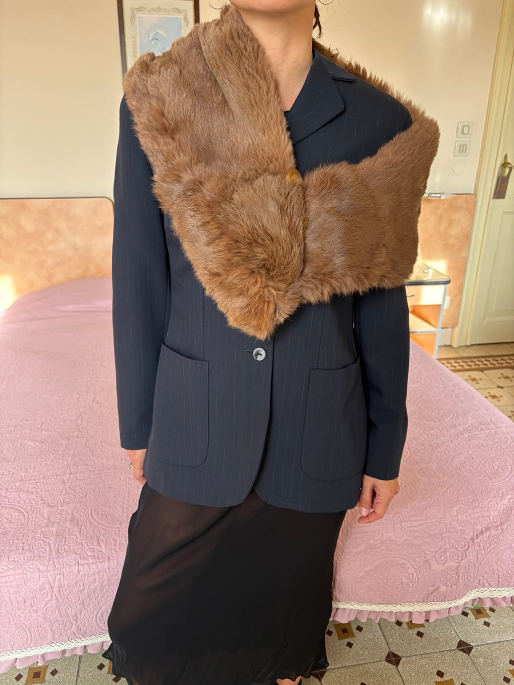 Fur scarf with button closure